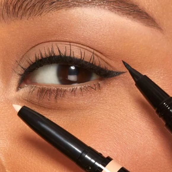 Tarte
Double Take Awake Micro Liquid Liner & Brightener BNIB - Picture 6 of 8